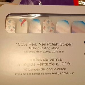 Colorstreet never forgotten nail strips new sealed